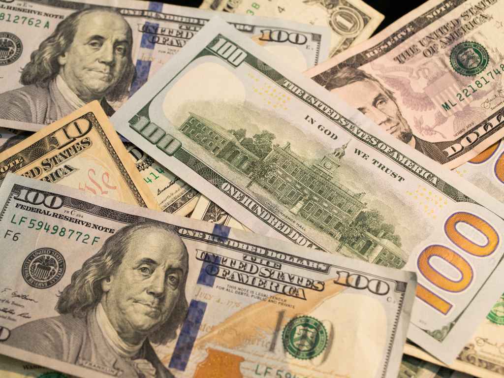 渡米時にはどの位のお金を用意して行きましたか？